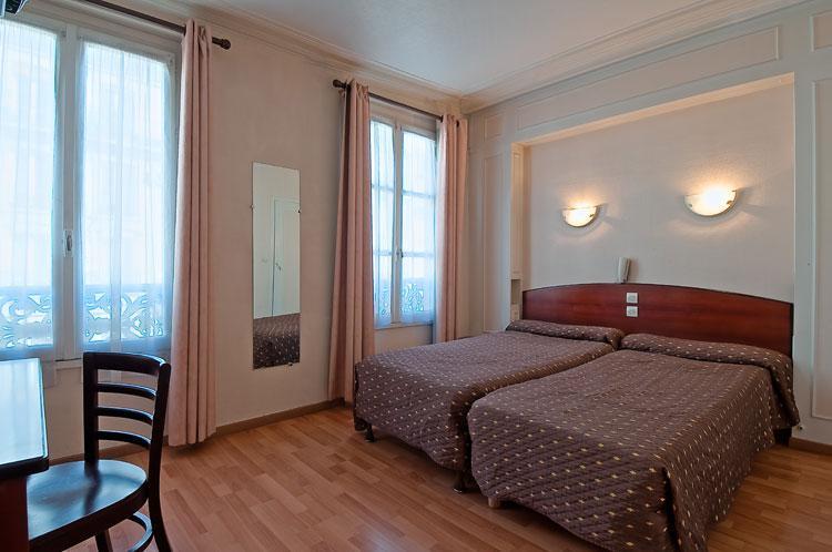 Hotel Saint Quentin パリ エクステリア 写真